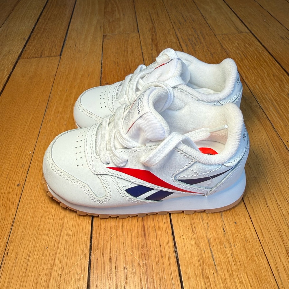 Reebok Toddler White and Red Sneakers - Picture 2 of 5